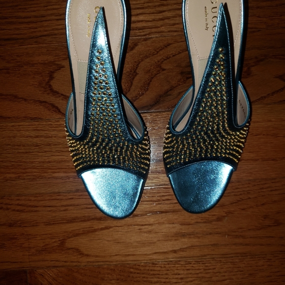 Gucci Exaggerated Point Rhinestone Mules - Picture 16 of 16